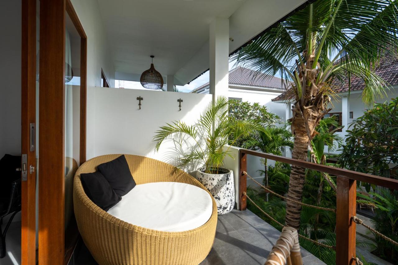 Ohana'S Beachfront Resort & Beach Club Nusa Lembongan Buitenkant foto