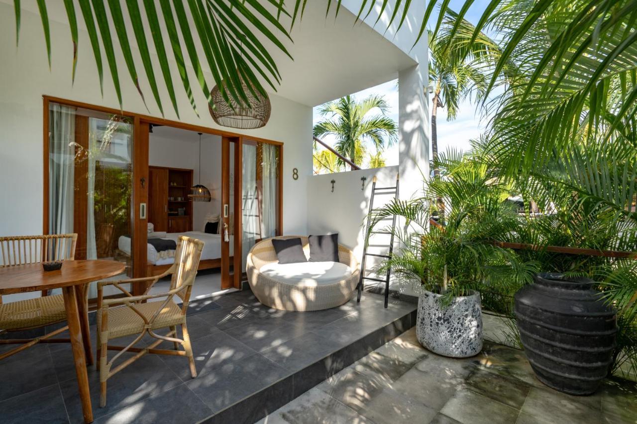 Ohana'S Beachfront Resort & Beach Club Nusa Lembongan Buitenkant foto
