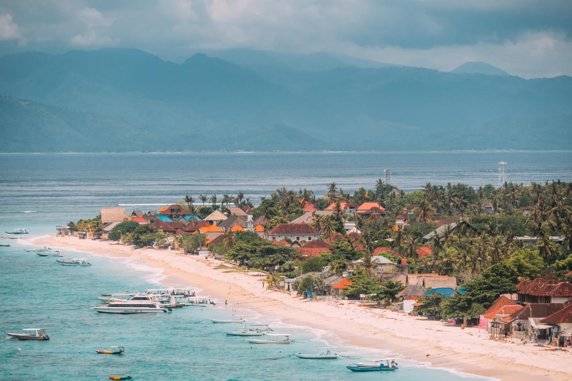 Ohana'S Beachfront Resort & Beach Club Nusa Lembongan Buitenkant foto