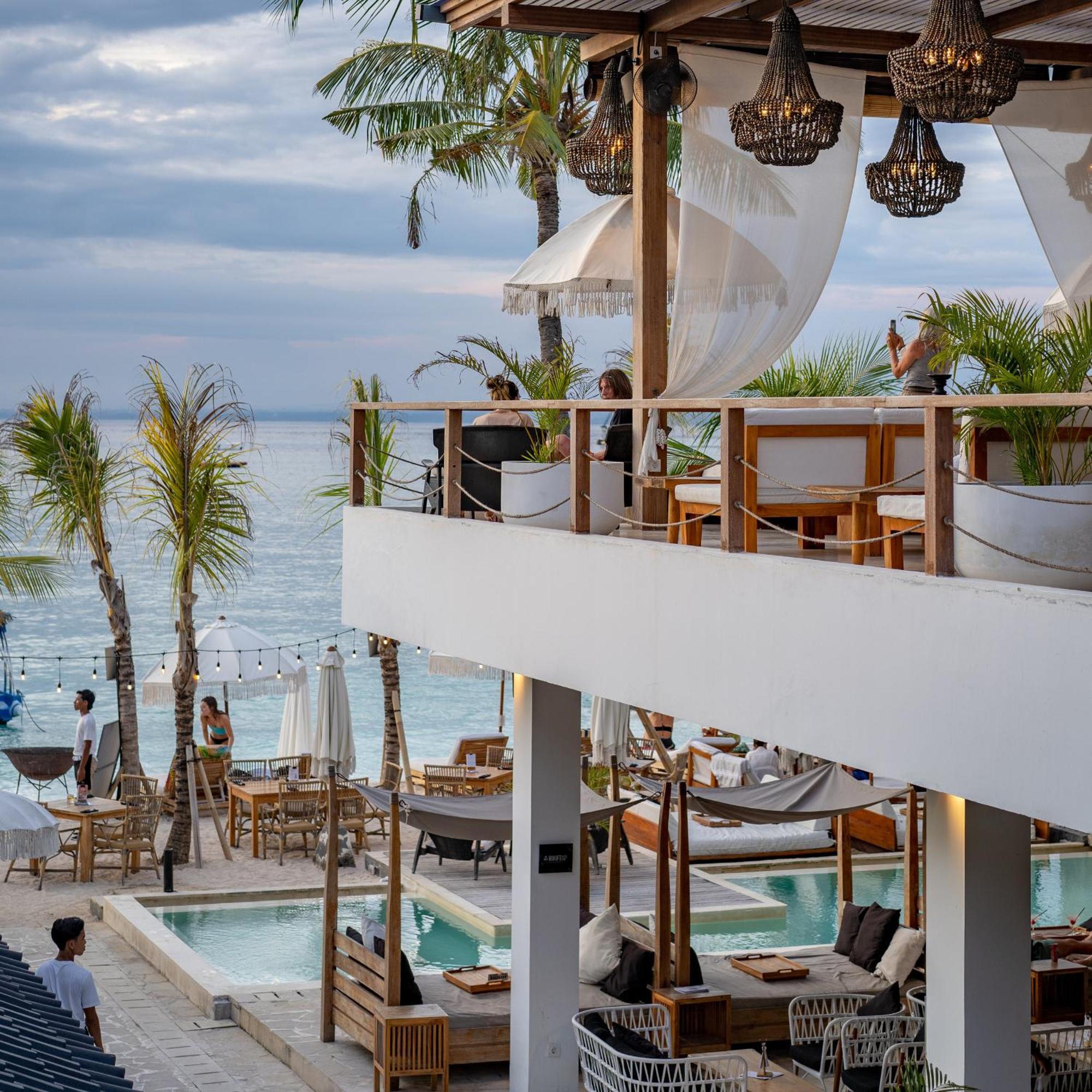 Ohana'S Beachfront Resort & Beach Club Nusa Lembongan Buitenkant foto