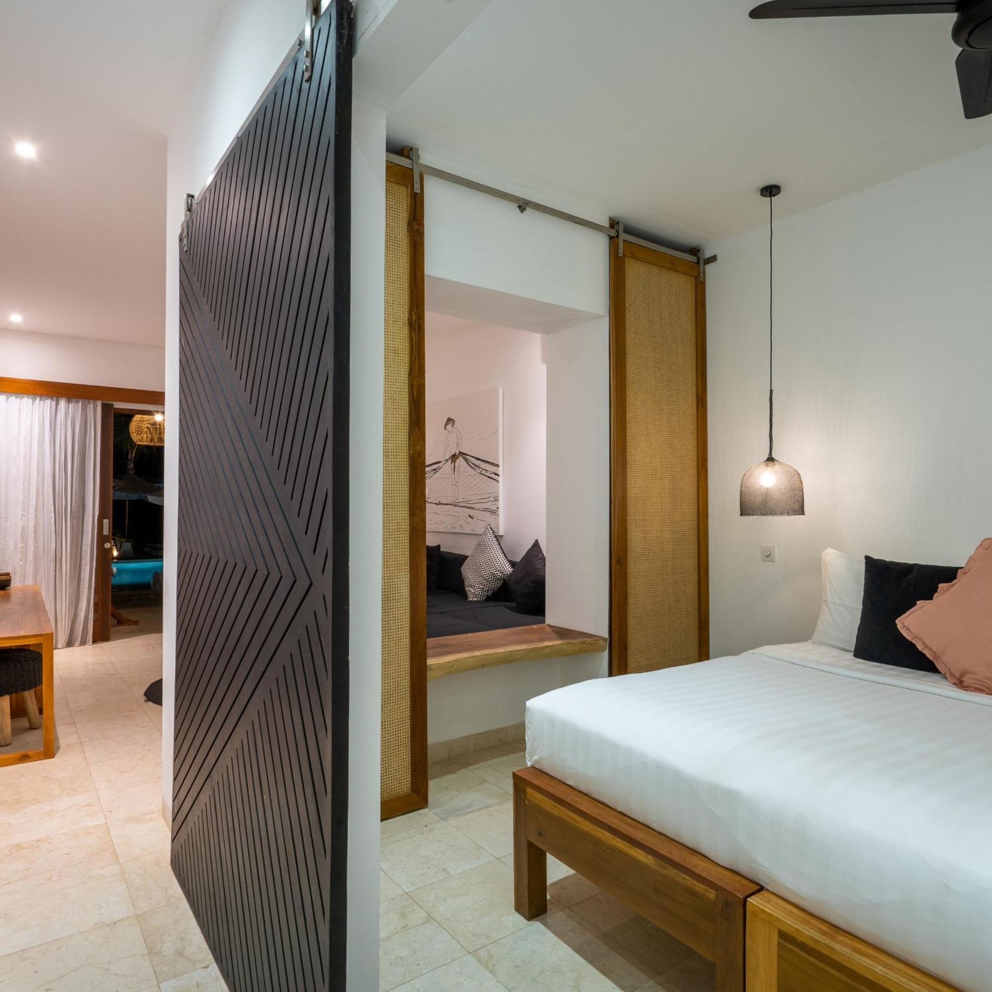 Ohana'S Beachfront Resort & Beach Club Nusa Lembongan Buitenkant foto