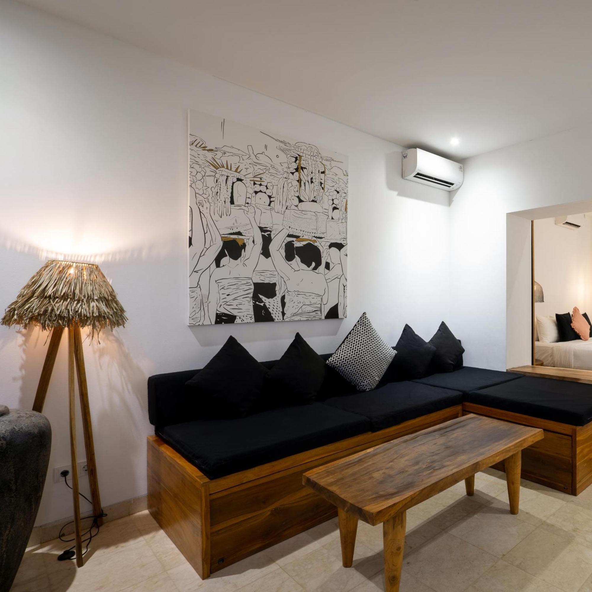 Ohana'S Beachfront Resort & Beach Club Nusa Lembongan Buitenkant foto