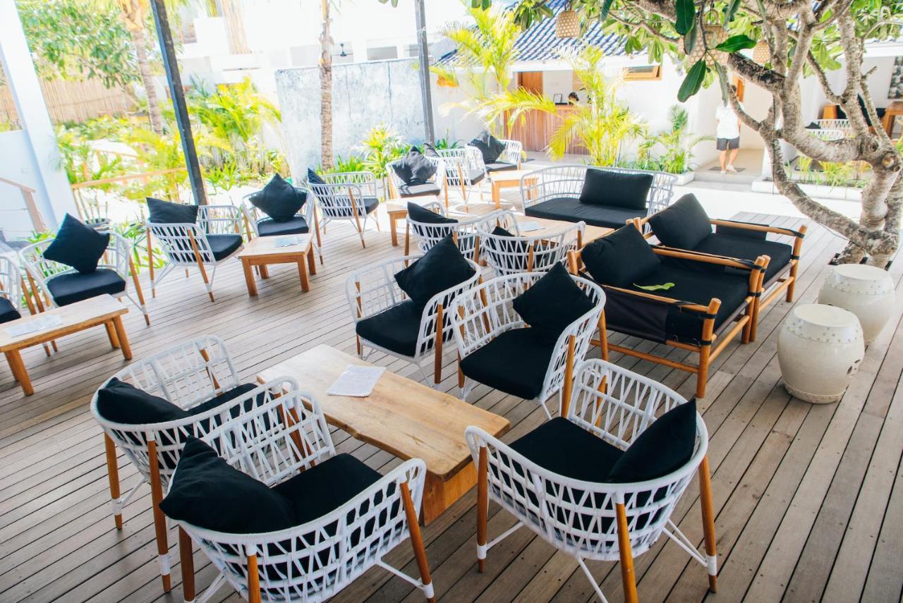 Ohana'S Beachfront Resort & Beach Club Nusa Lembongan Buitenkant foto
